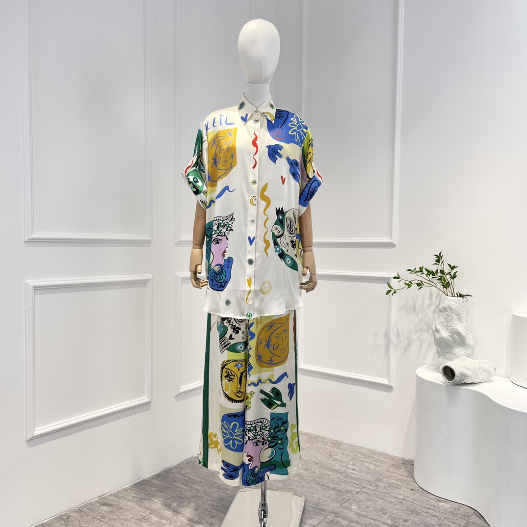 New Arrival 2022 Top Qaulity Special Printing Women Suits Half Sleeve Straight Blouse and Wide Leg All-matching Pants