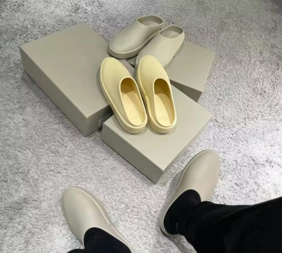 2023 New FOG Fear of Men's Slippers God Summer Outdoor Beach Slippers EVA Women Casual Sandals Light Weight Couple Shoes